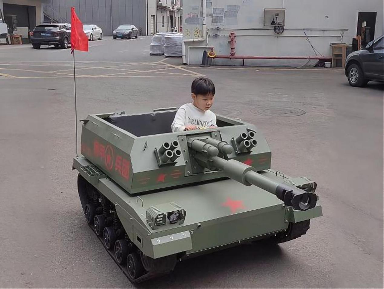 儿童游乐坦克车推荐，深圳智博打造亲子游乐新选择